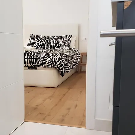 Garelos Apartment